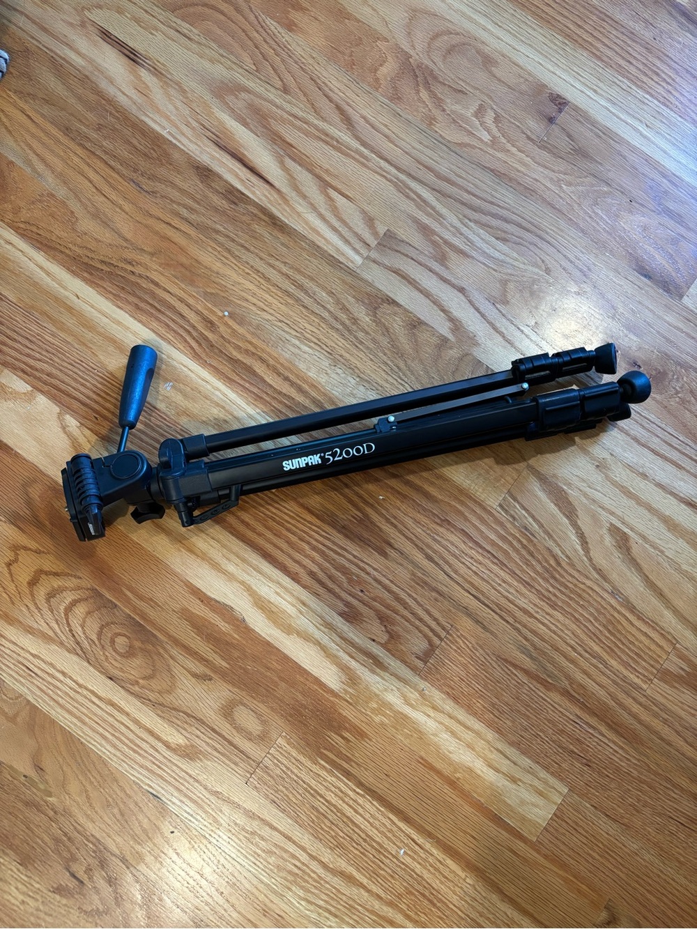 Sunpak 5200D Camera Tripod - Lightweight Portable Support